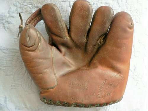 Rogers Hornsby Wilson 648M Front